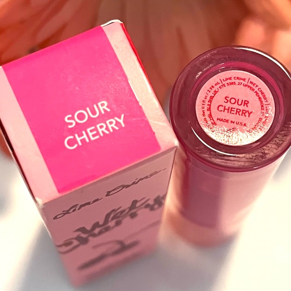 LIME CRIME Wet Cherry Ultra Shiny Lip Gloss SOUR CHERRY *RETIRED* - Picture 14 of 15